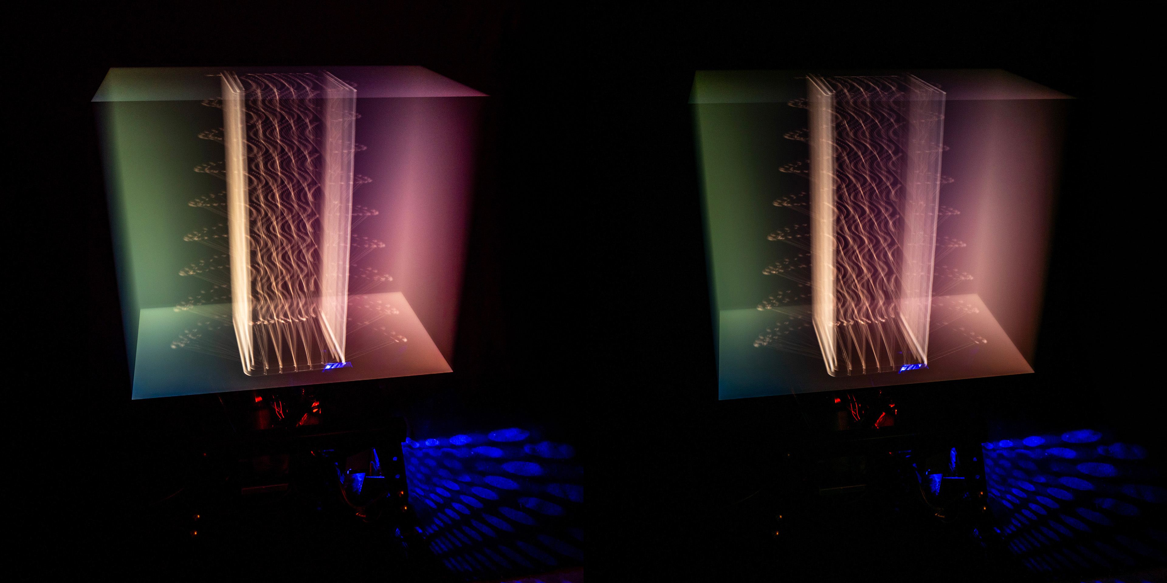 stereoscopic photo of the motion of a Newton’s cradle